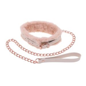 Sportsheets - S&M Peaches â€˜n CreaMe Fur Collar & Leash - Cream